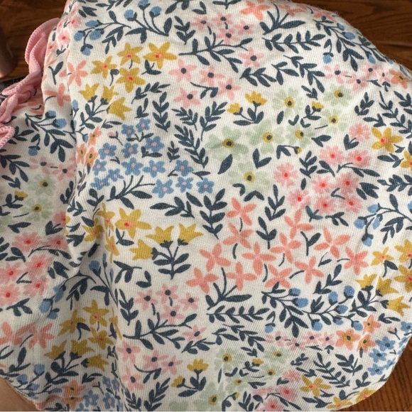 MAGNETIC ME
CHELSEA RUFFLE PLACKET GOWN - Picture 6 of 8